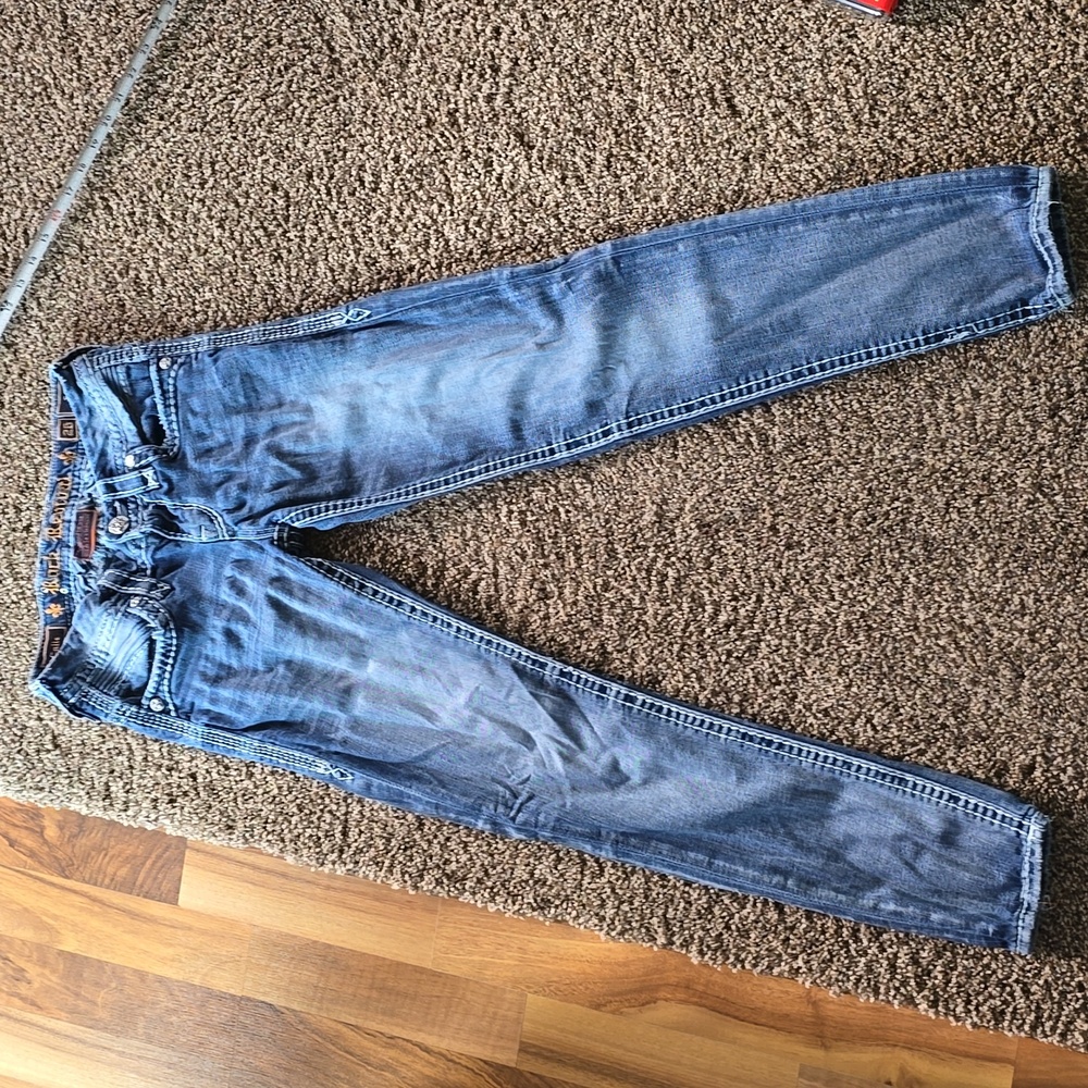 Women's rock revival jeans